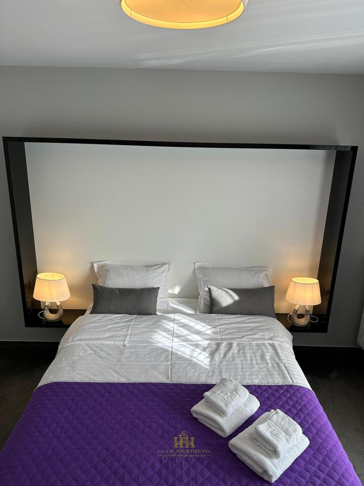 Luxury Glam Apartments & Studios Near Coresi Mall บราชอฟ ภายนอก รูปภาพ